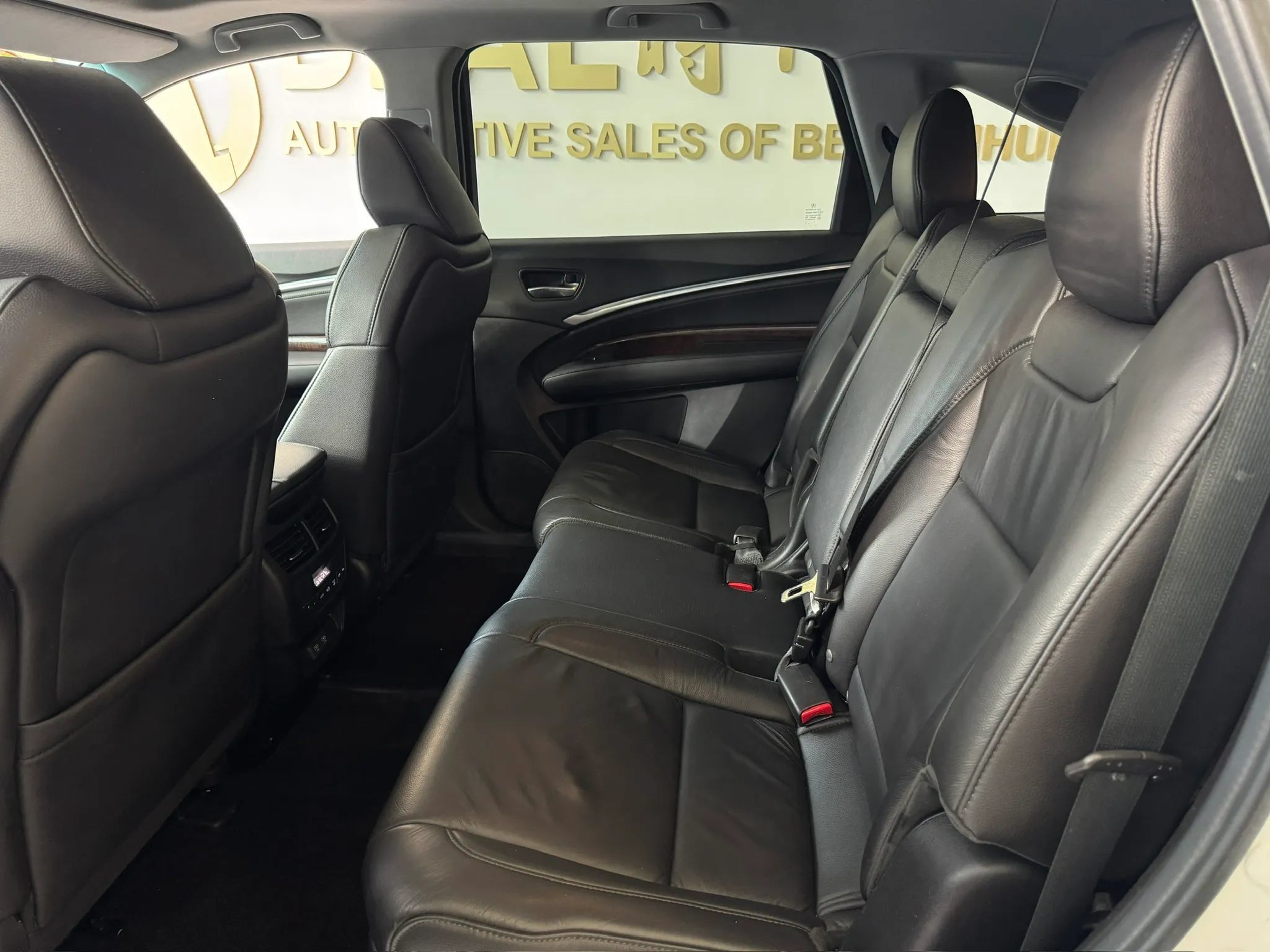 Used 2020 Acura MDX w/ Technology Package AWD/4WD image 25