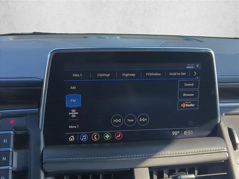 Used 2021 Chevrolet Tahoe Z71 w/ Z71 Off-Road Package AWD/4WD image 14