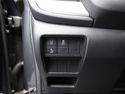 Certified 2020 Honda CR-V LX image 33