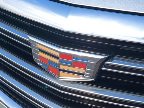 Certified 2018 Cadillac XTS Luxury FWD image 29