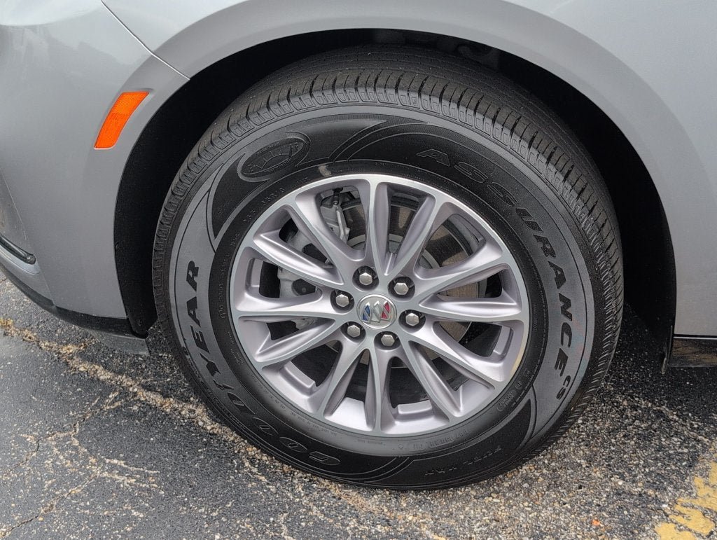 Used 2023 Buick Enclave Essence w/ LPO, Floor Liner Package FWD image 12