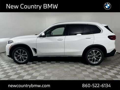 New 2026 BMW X5 xDrive40i w/ Climate Comfort Package image 4