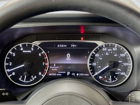 Used 2024 Nissan Rogue SV FWD image 14