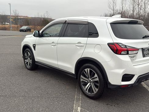 Used 2020 Mitsubishi Outlander Sport ES image 10