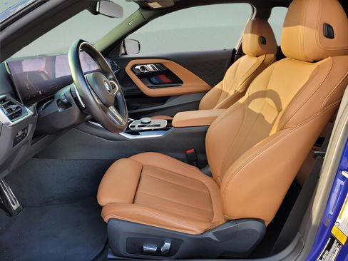 Used 2023 BMW M240i Coupe image 9