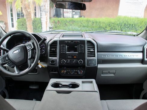 Used 2019 Ford F450 XLT image 23