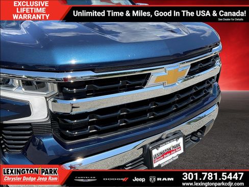 Used 2022 Chevrolet Silverado 1500 LT AWD/4WD image 33