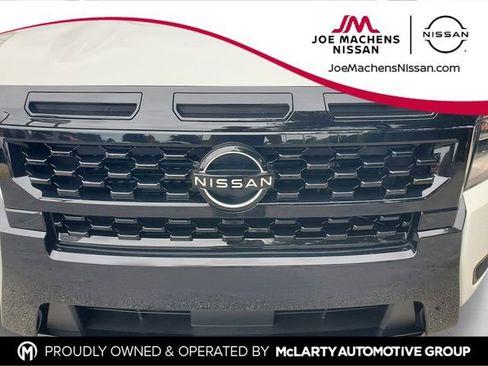 New 2026 Nissan Frontier SV AWD/4WD image 9