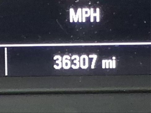 Used 2023 Chevrolet TrailBlazer LT image 29