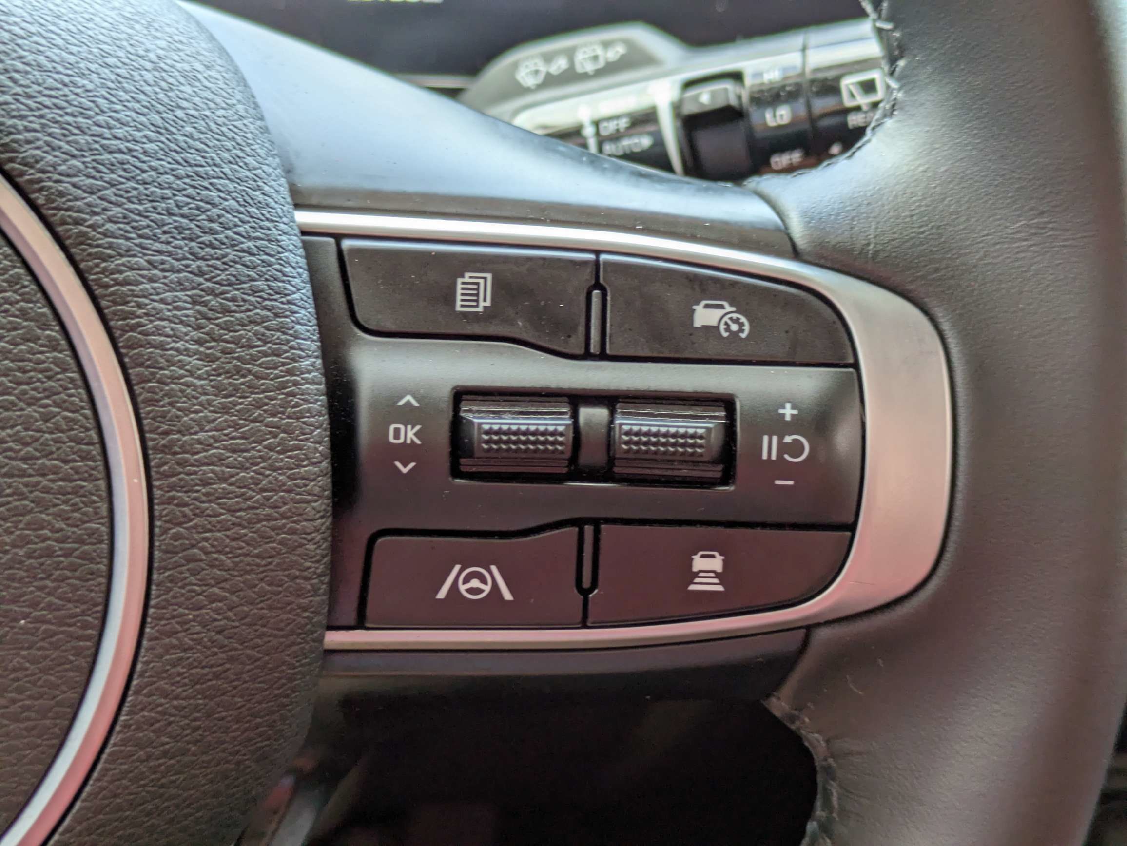 Used 2023 Kia Sportage SX FWD image 26