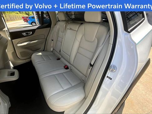 Used 2023 Volvo V60 B5 Cross Country Plus w/ Protection Package Premier image 33