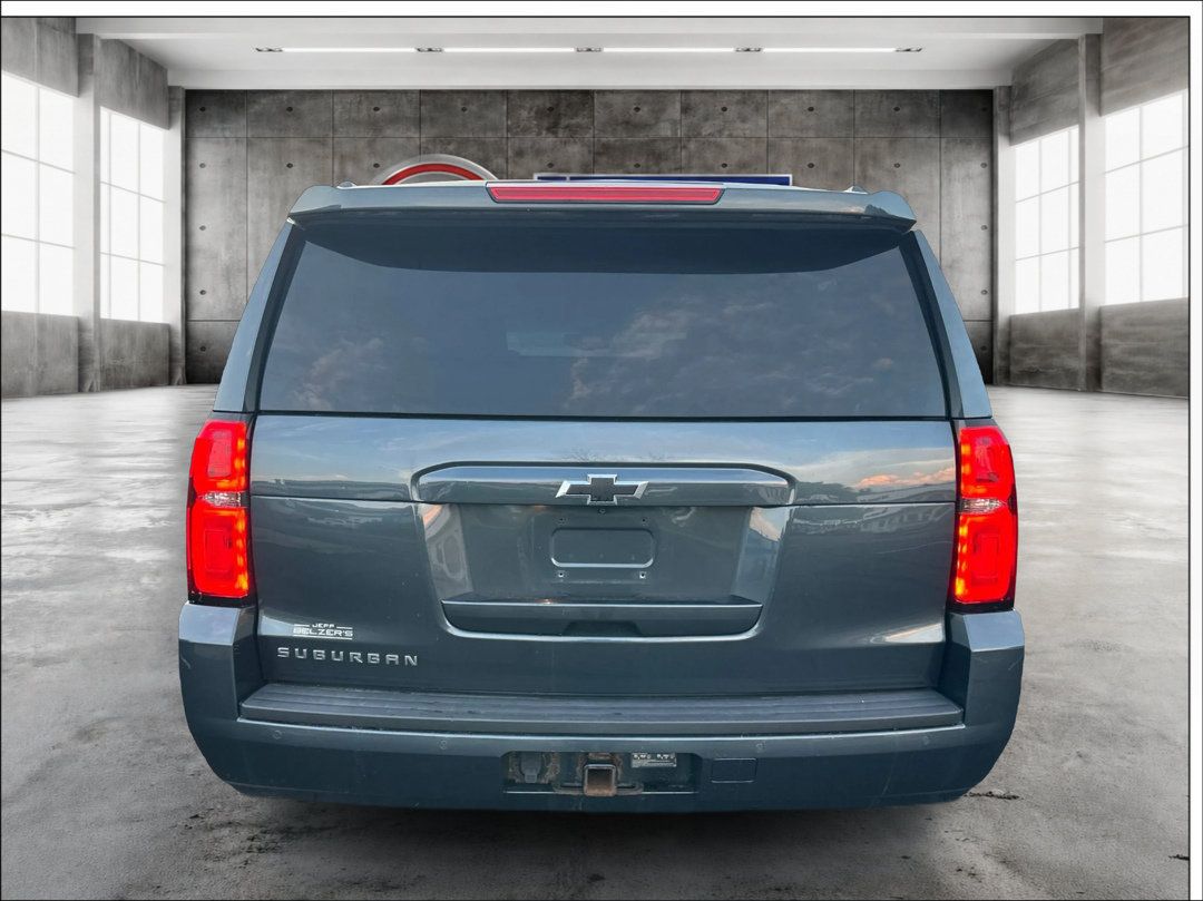 Used 2019 Chevrolet Suburban LT AWD/4WD image 6