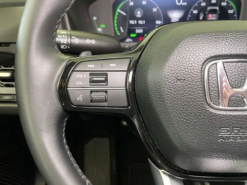 Used 2024 Honda Accord Touring image 35