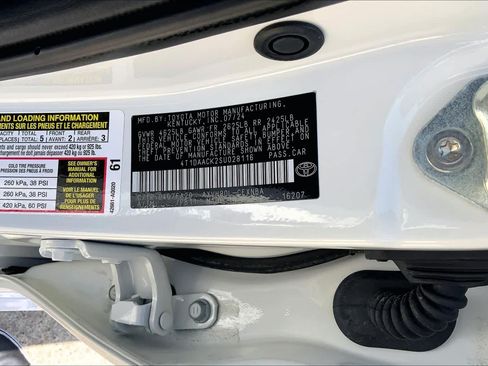Used 2025 Toyota Camry LE FWD image 70