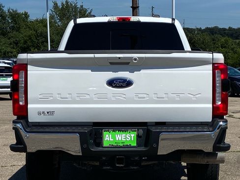 Used 2024 Ford F350 Lariat w/ Lariat Ultimate Package AWD/4WD image 4