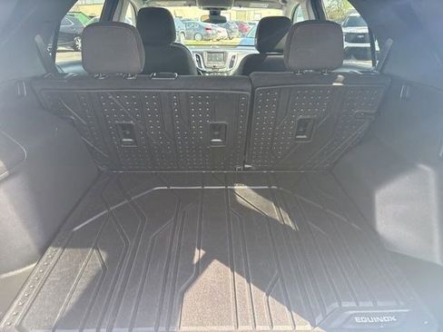 Used 2023 Chevrolet Equinox LT image 35