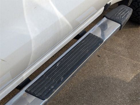 Used 2022 GMC Sierra 1500 SLT image 6