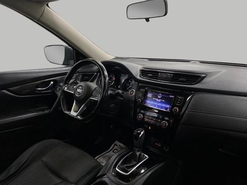 Used 2018 Nissan Rogue SV AWD/4WD image 20