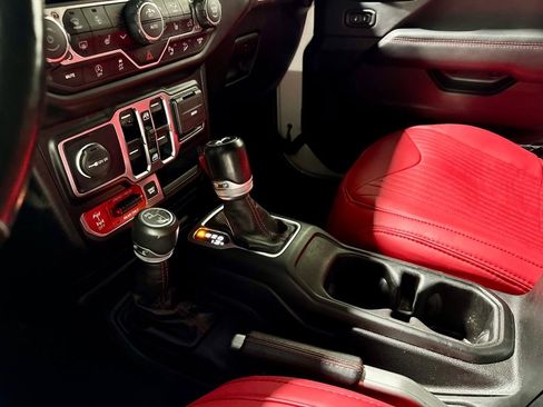 Used 2020 Jeep Wrangler Unlimited Rubicon image 22