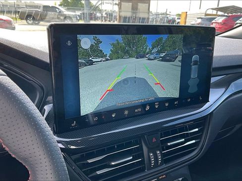 Used 2025 Ford Escape ST-Line w/ Tech Pack #1 FWD image 31