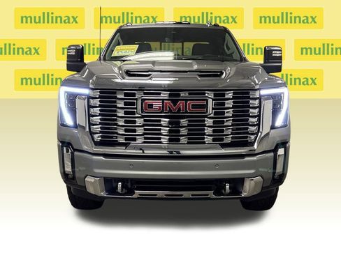 New 2025 GMC Sierra 2500 Denali w/ Denali Reserve Package image 5