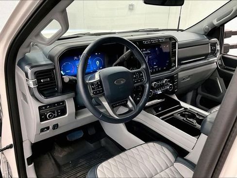 Used 2023 Ford F450 Limited w/ FX4 Off-Road Package AWD/4WD image 15