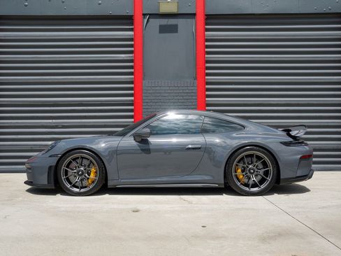 Used 2026 Porsche 911 GT3 RWD image 13
