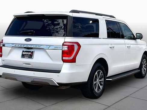 Used 2018 Ford Expedition Max XLT w/ Equipment Group 202A AWD/4WD image 13