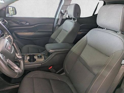 Used 2022 GMC Acadia SLE FWD image 17