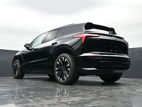 Used 2025 Chevrolet Blazer EV RS image 38