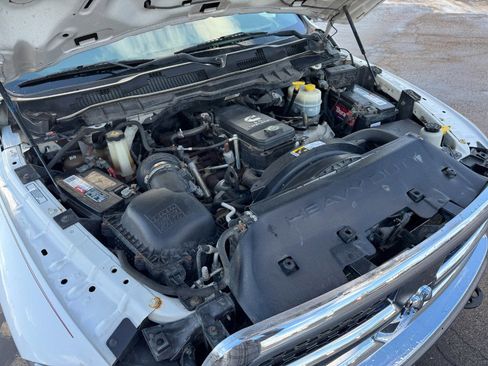 Used 2017 RAM 3500 Tradesman w/ Chrome Appearance Group image 23