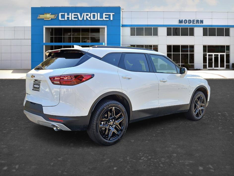 New 2026 Chevrolet Blazer LT AWD/4WD image 5