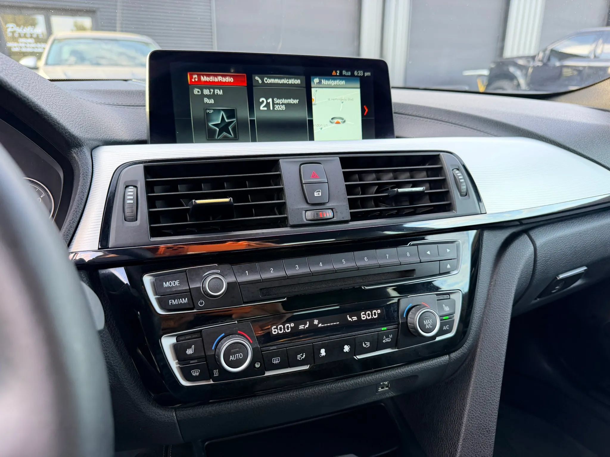 Used 2018 BMW M4 Coupe RWD image 13