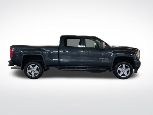 Used 2019 GMC Sierra 2500 SLT w/ Duramax Plus Package image 7