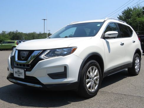 Used 2017 Nissan Rogue SV w/ SV Premium Package AWD/4WD image 1