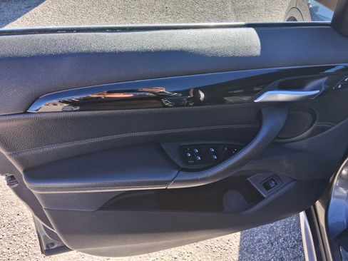 Used 2017 BMW X1 xDrive28i image 12