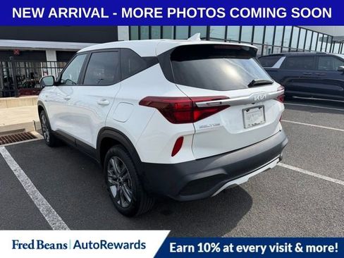 Used 2023 Kia Seltos LX image 5