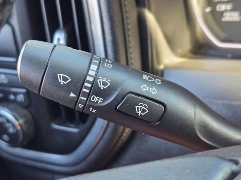 Used 2019 Chevrolet Silverado 1500 LT w/ All-Star Edition image 41