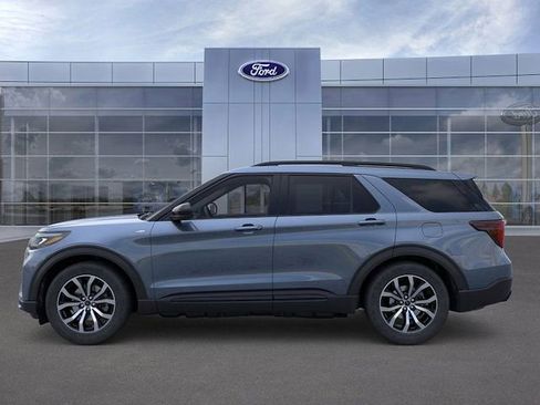 New 2026 Ford Explorer ST-Line AWD/4WD image 3