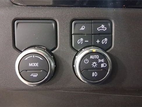 Used 2025 GMC Sierra 1500 SLT image 31