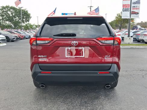 Used 2025 Toyota RAV4 XLE w/ Convenience Package AWD/4WD image 10