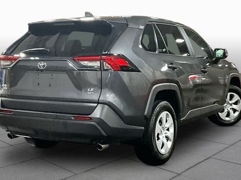 Used 2025 Toyota RAV4 LE AWD/4WD image 13