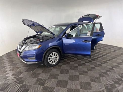 Used 2018 Nissan Rogue S FWD image 10