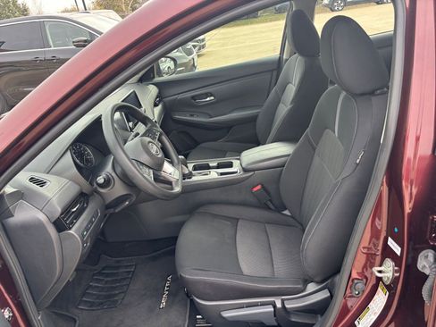 Used 2024 Nissan Sentra SV image 24