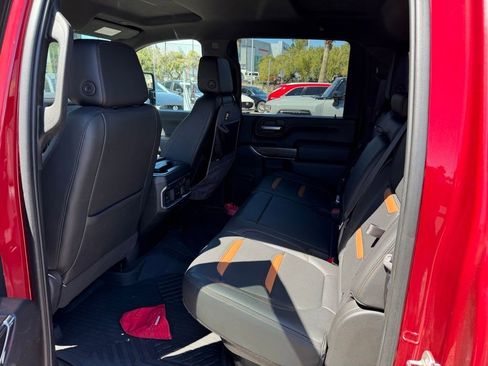 Used 2020 GMC Sierra 2500 AT4 w/ AT4 Premium Package image 7