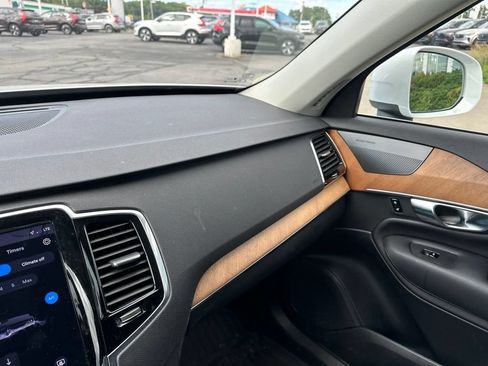 Used 2023 Volvo XC90 B6 Plus w/ Protection Package Premier AWD/4WD image 23
