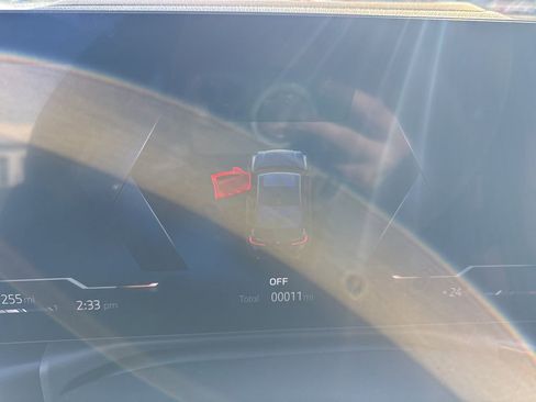 Used 2026 BMW 330i xDrive Sedan w/ Premium Package image 12