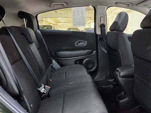 Used 2018 Honda HR-V EX image 20