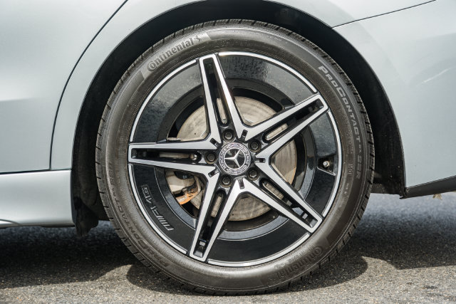 Certified 2023 Mercedes-Benz C 300 4MATIC Sedan image 18