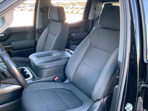 Used 2021 GMC Sierra 1500 Elevation w/ Preferred Package image 9